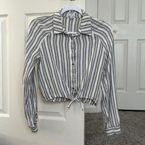 Stripped tied cropped button up
